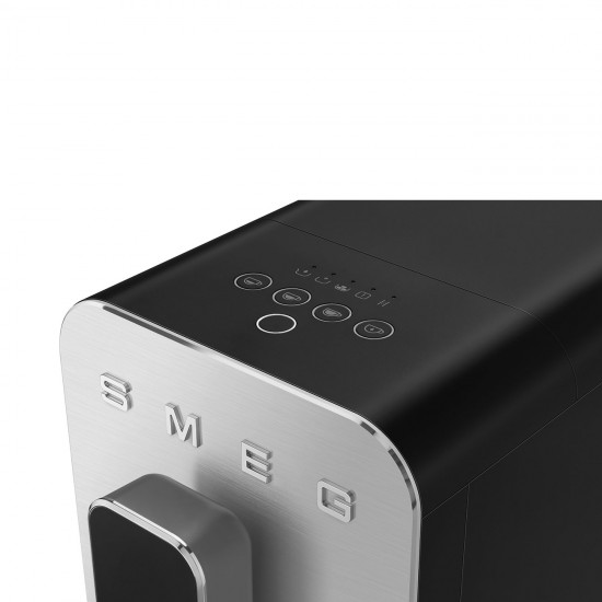 SMEG SUPERAUTOMATIC COFFEE MAKER BLACK BCC11BLMEU SMEG SUPERAUTOMATIC COFFEE MAKER BLACK BCC11BLMEU