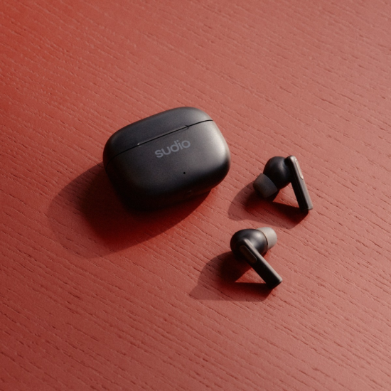 SUDIO A1 PRO IN-EAR EARBUDS BLACK SUDIO A1 PRO IN-EAR EARBUDS BLACK