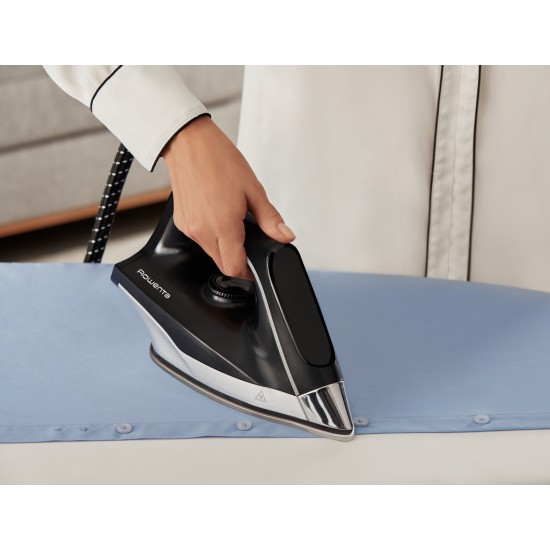 ROWENTA IRONING CENTER VR8322 ROWENTA IRONING CENTER VR8322