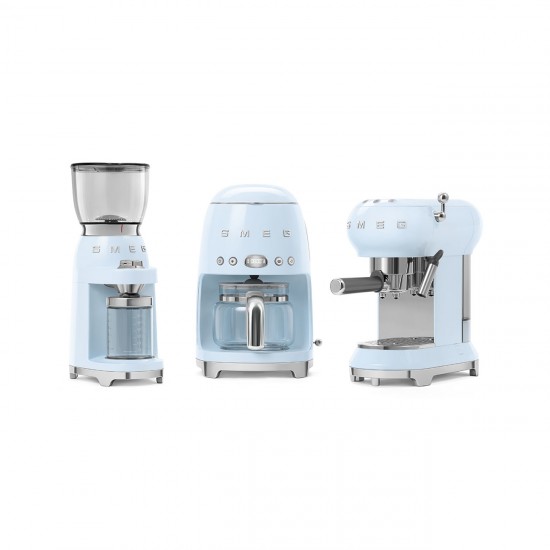 SMEG COFFEE MAKER 50´STYLE BLUE ECF01PBEU SMEG COFFEE MAKER 50´STYLE BLUE ECF01PBEU